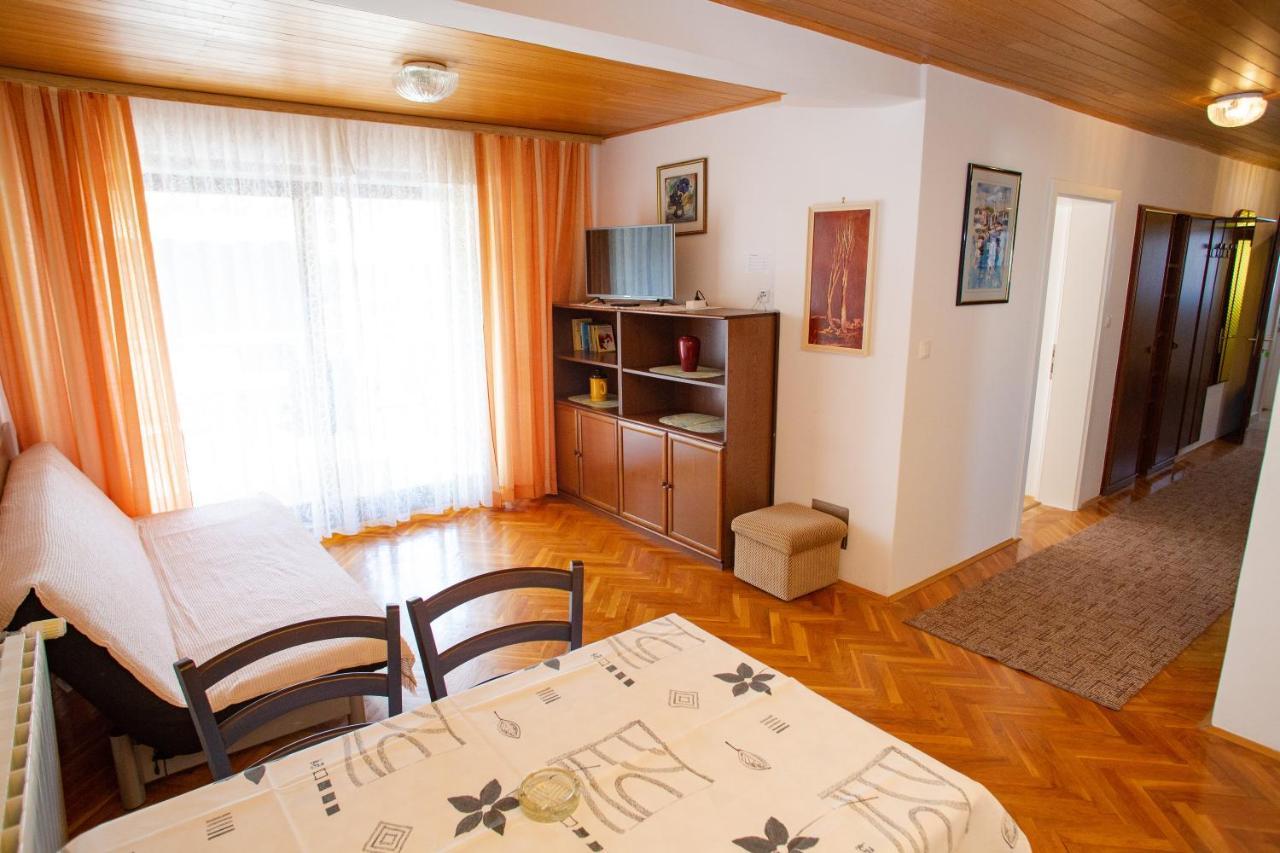 Apartments & Rooms Peranic نوفاليا المظهر الخارجي الصورة
