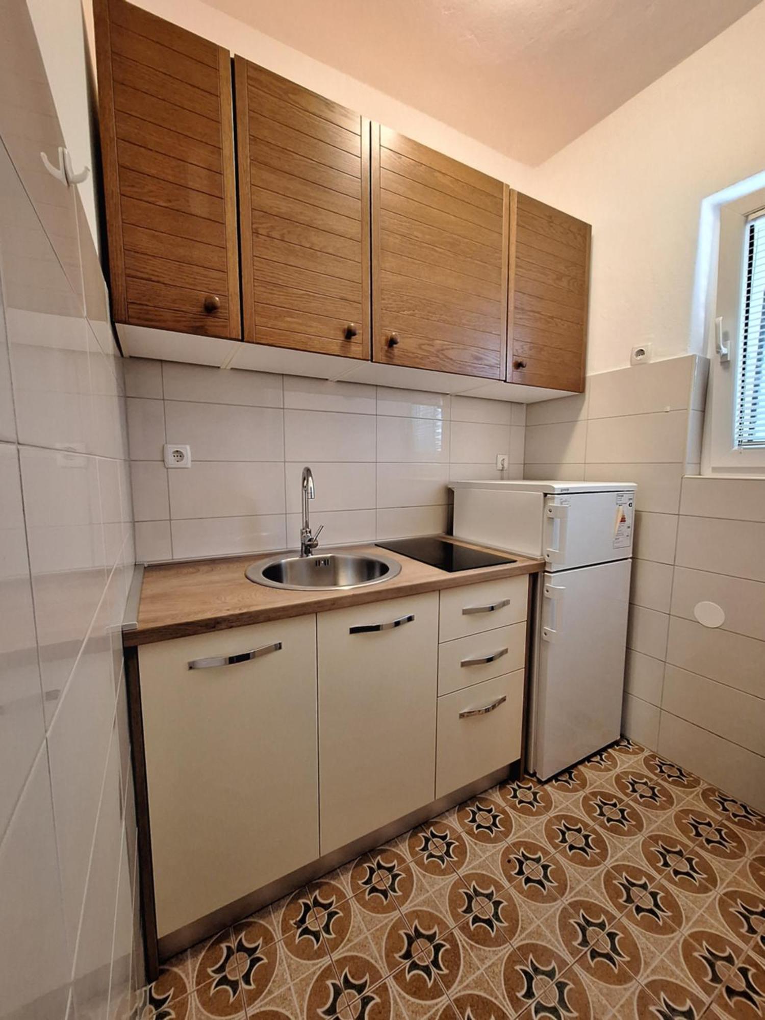 Apartments & Rooms Peranic نوفاليا المظهر الخارجي الصورة