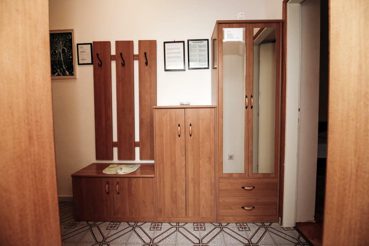 Apartments & Rooms Peranic نوفاليا المظهر الخارجي الصورة