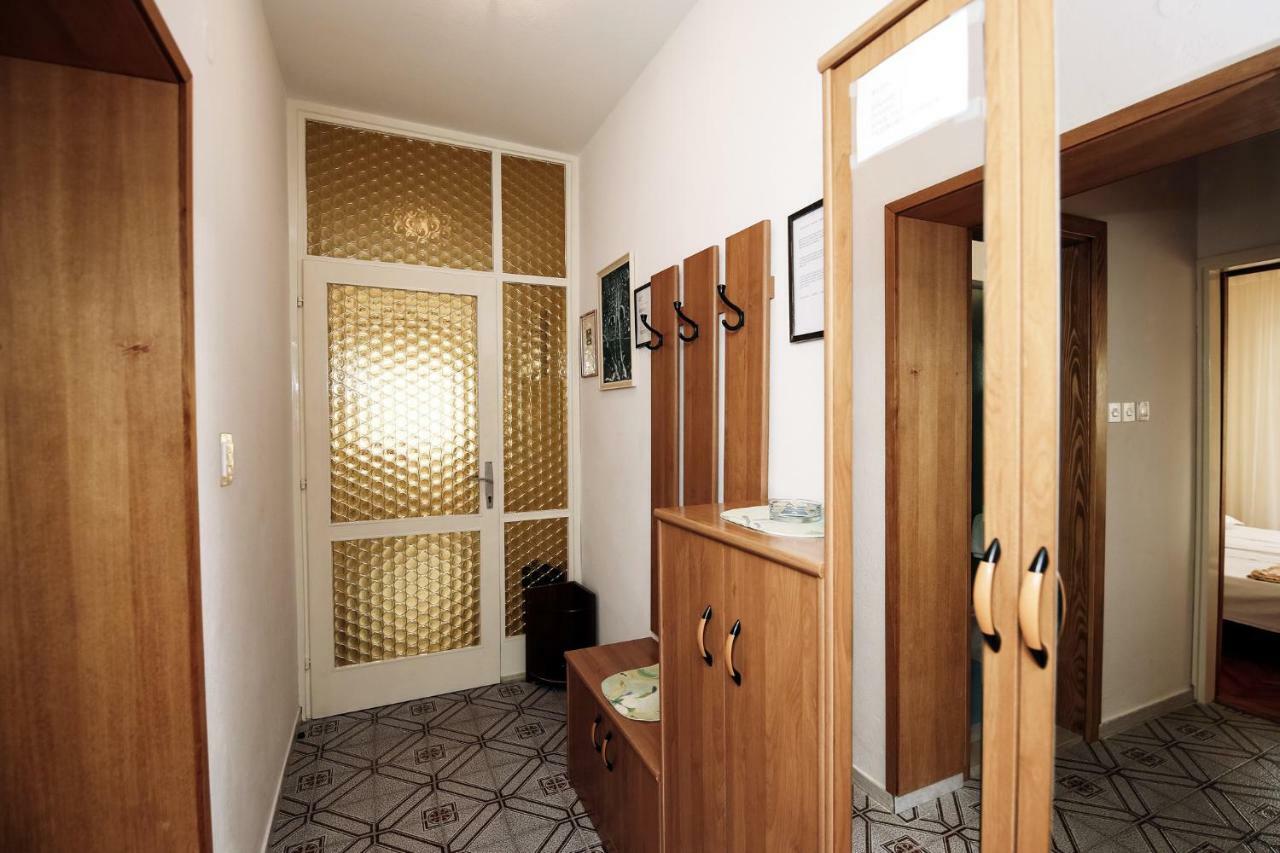 Apartments & Rooms Peranic نوفاليا المظهر الخارجي الصورة